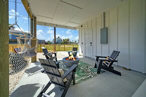 Alright Alright Alright by Avantstay Pool