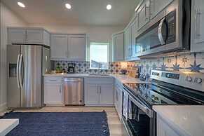 Alright Alright Alright by Avantstay Pool