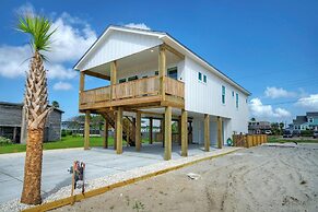 Alright Alright Alright by Avantstay Pool