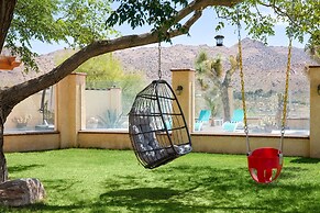 Desert Shadows by Avantstay Breathtaking Views Pool