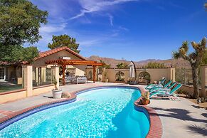 Desert Shadows by Avantstay Breathtaking Views Pool