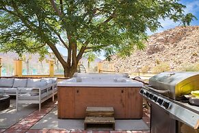 Desert Shadows by Avantstay Breathtaking Views Pool