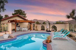 Desert Shadows by Avantstay Breathtaking Views Pool