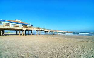 Daiquiri Daze by Avantstay Beach Fishing Pool