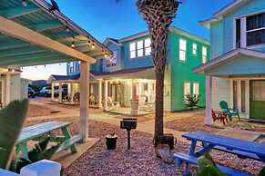 Daiquiri Daze by Avantstay Beach Fishing Pool