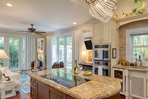 Midnight Cowboy by Avantstay 3 Artistic Spaces