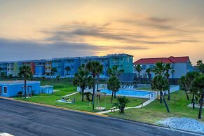 Summer Love by Avantstay Ocean View Pickleball