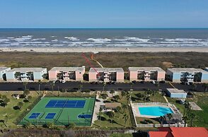 Summer Love by Avantstay Ocean View Pickleball