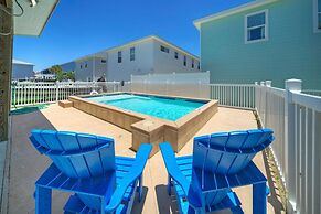 Reel Life Dreams by Avantstay Pool Near Beach