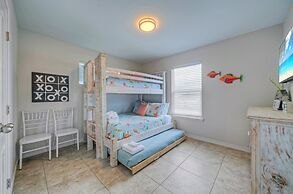 Reel Life Dreams by Avantstay Pool Near Beach