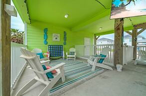 Reel Life Dreams by Avantstay Pool Near Beach