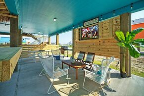 Blutopia by Avantstay Outdoor Lounge w Bar