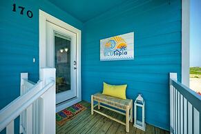 Blutopia by Avantstay Outdoor Lounge w Bar