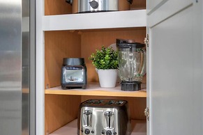 Blutopia by Avantstay Outdoor Lounge w Bar