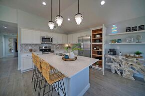 Blutopia by Avantstay Outdoor Lounge w Bar