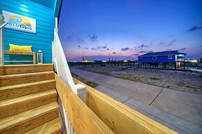 Blutopia by Avantstay Outdoor Lounge w Bar