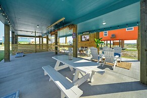 Blutopia by Avantstay Outdoor Lounge w Bar