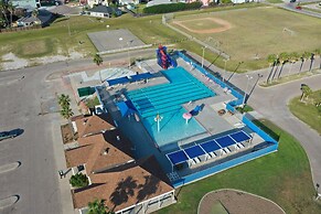 Kenna s Kabana by Avantstay 2 Blocks to Beach