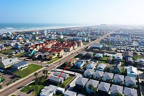 Kenna s Kabana by Avantstay 2 Blocks to Beach