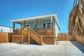 Whatabeach by Avantstay Private Pool Cabana Bar