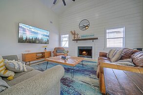 Palm House by Avantstay Pool Game Room Patio