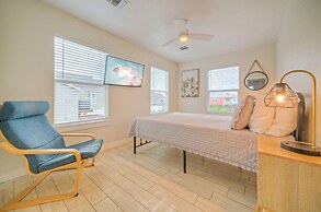 Palm House by Avantstay Pool Game Room Patio