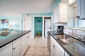 Rise N Beach by Avantstay Beachfront w Pool