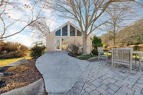 Bay Cottage by Avantstay Waterfront Pier Pond