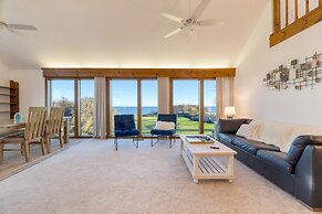 Bay Cottage by Avantstay Waterfront Pier Pond