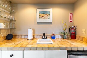 Sonoma Sunshine by Avantstay Countryside Views