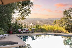 Sonoma Sunshine by Avantstay Countryside Views