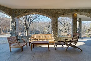 Bay House by Avantstay Waterfront Pier Pond