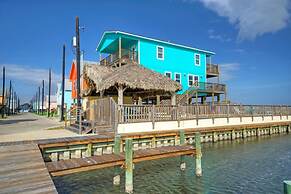 Marlin Madness by Avantstay Waterfront Getaway w Community Pool Boat D