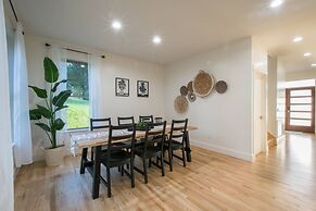 Modern Escape by Avanstay Views 10min to Town