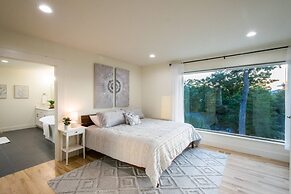 Modern Escape by Avanstay Views 10min to Town