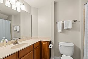 Jake s Lake House by Avantstay Lake Gazebo