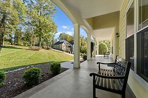 Jake s Lake House by Avantstay Lake Gazebo