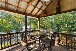 Jake s Lake House by Avantstay Lake Gazebo