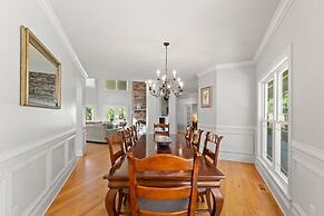 Jake s Lake House by Avantstay Lake Gazebo