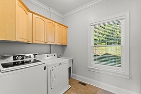 Jake s Lake House by Avantstay Lake Gazebo