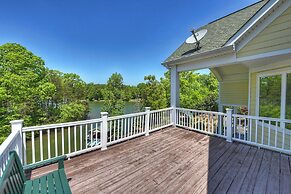 Jake s Lake House by Avantstay Lake Gazebo