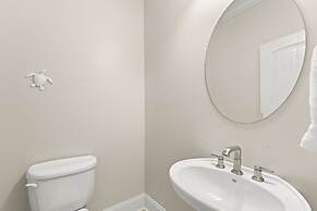 Jake s Lake House by Avantstay Lake Gazebo