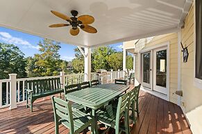 Jake s Lake House by Avantstay Lake Gazebo