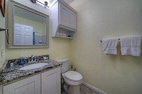 Bayside Lodge by Avantstay Panoramic Water Views