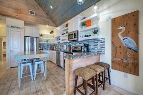 Bayside Lodge by Avantstay Panoramic Water Views