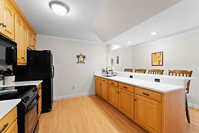 Kool Breeze by Avantstay Boat Ramp Hot Tub