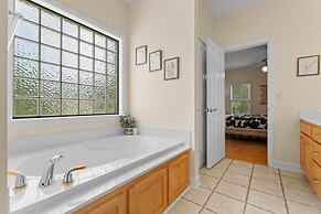 Kool Breeze by Avantstay Boat Ramp Hot Tub