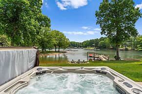 Kool Breeze by Avantstay Boat Ramp Hot Tub