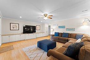 Kool Breeze by Avantstay Boat Ramp Hot Tub