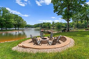 Kool Breeze by Avantstay Boat Ramp Hot Tub